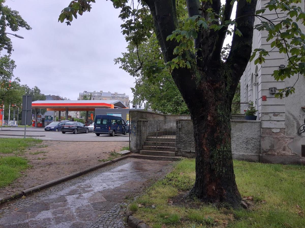 Noclegi Przy Dworcu Pkp Breslavia Exterior foto